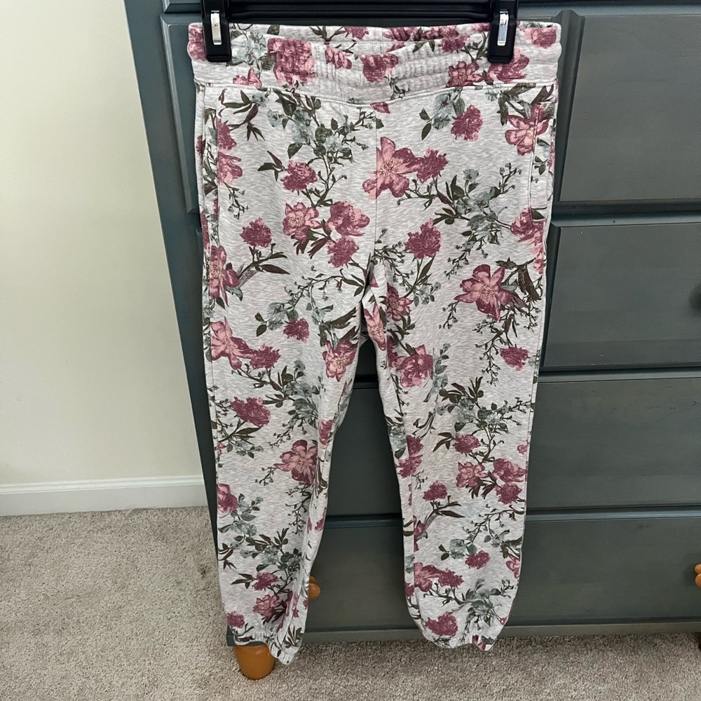 Old Navy Floral Print Pants - Pink and Green on Cream